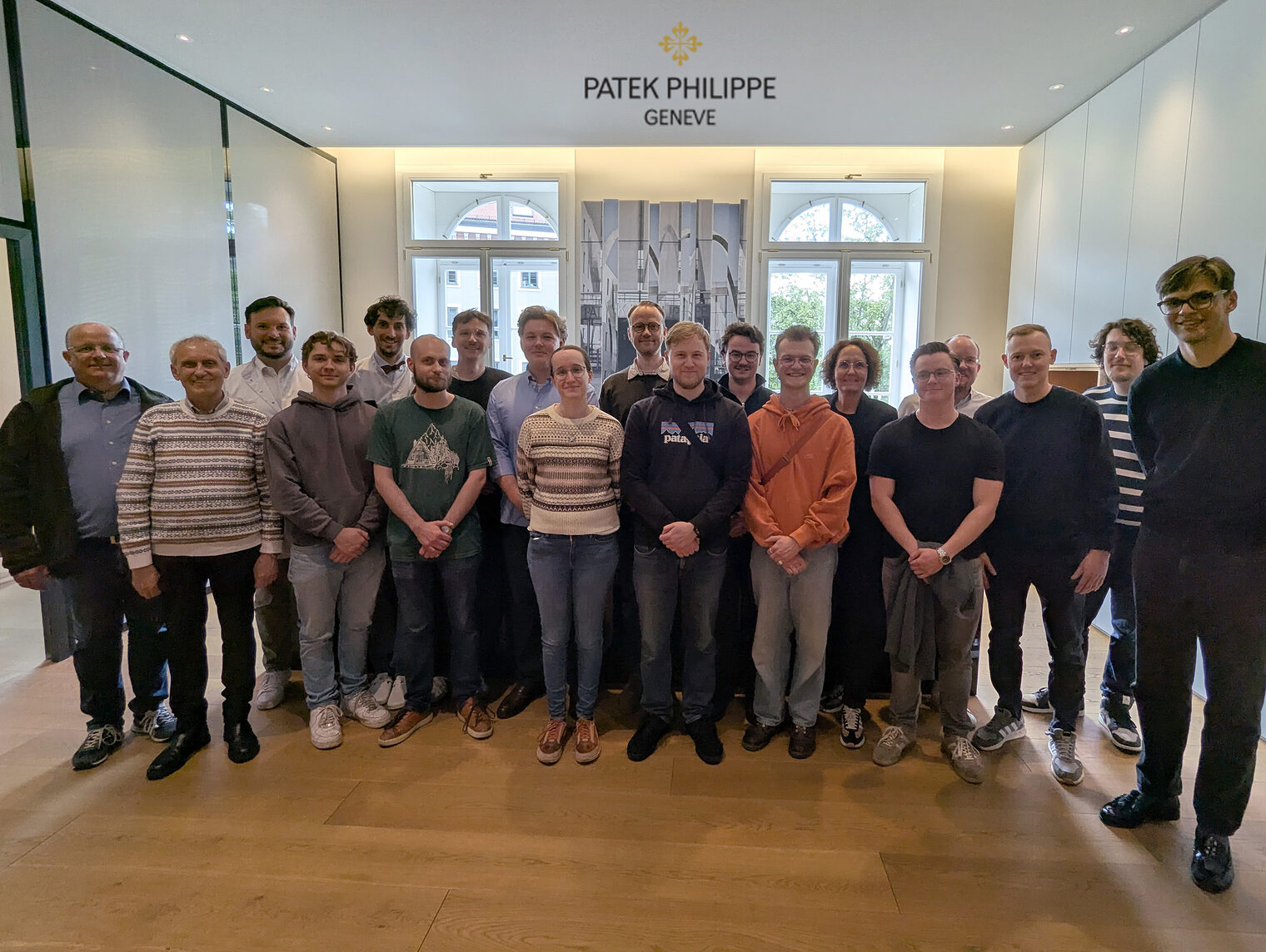 Gruppenbild des Uhrmachermeisterkurses bei PATEK PHILLIPPE in München