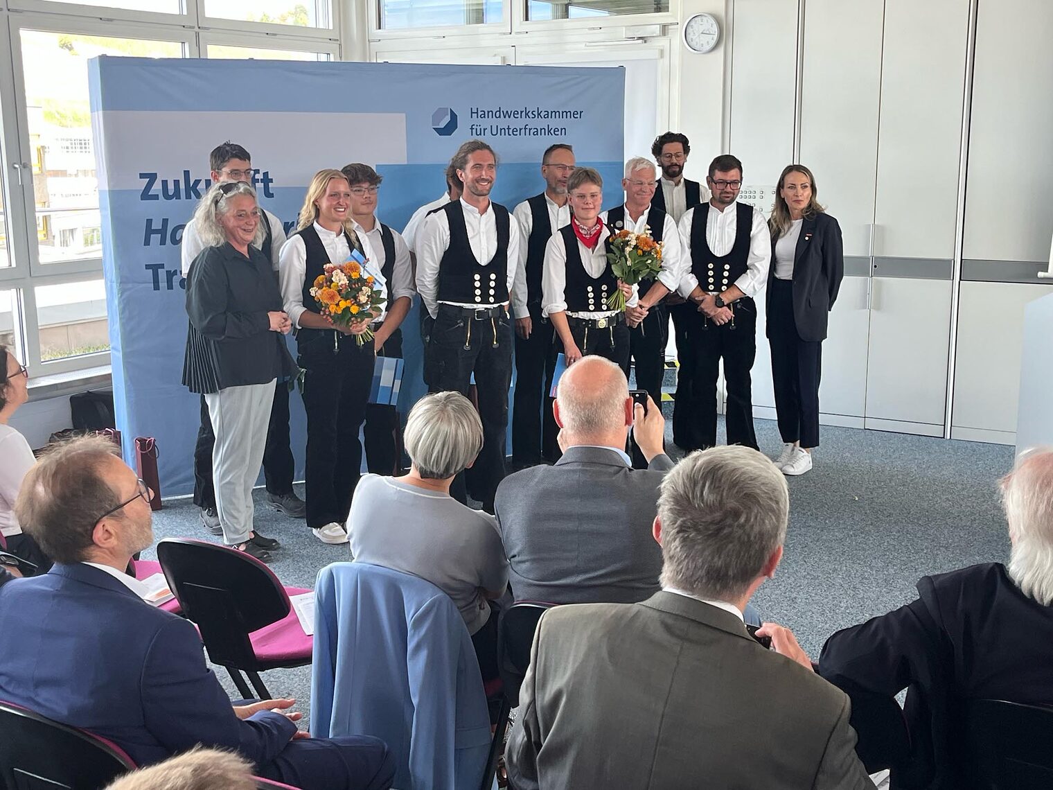 Gruppenfoto bei Freisprechungsfeier