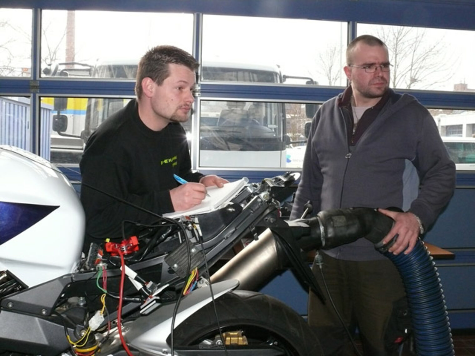 Zweiradmechaniker-Meisterkurs 2008 2009 06