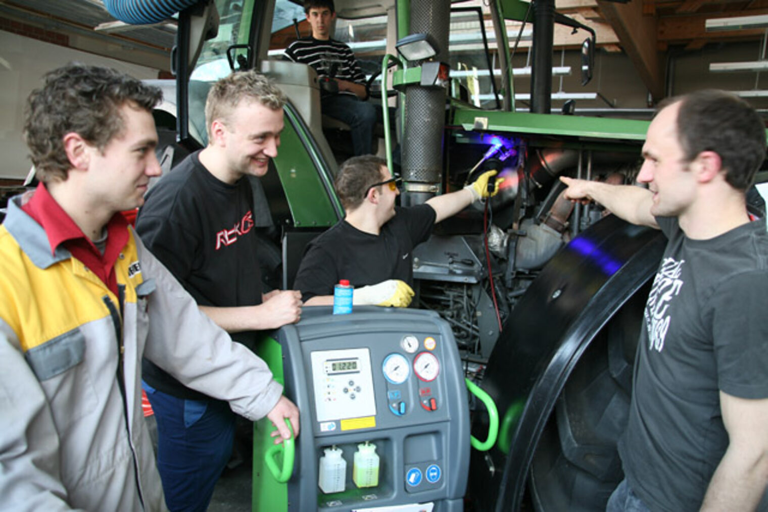 Landmaschinenmechaniker-Meisterkurs 2008 2009 06