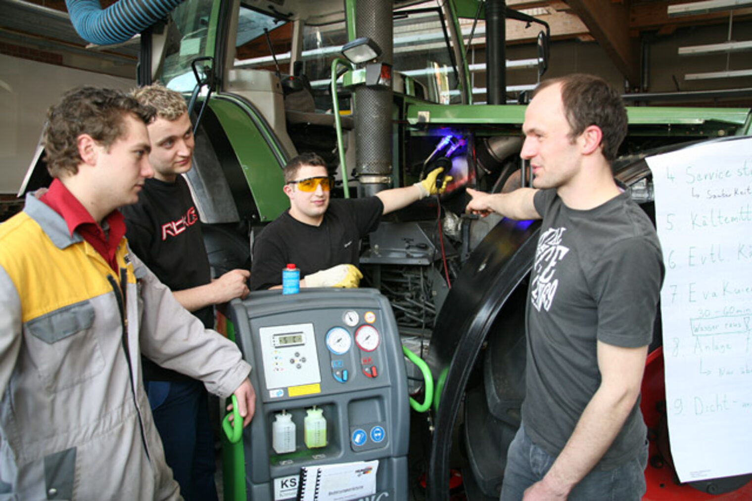 Landmaschinenmechaniker-Meisterkurs 2008 2009 07