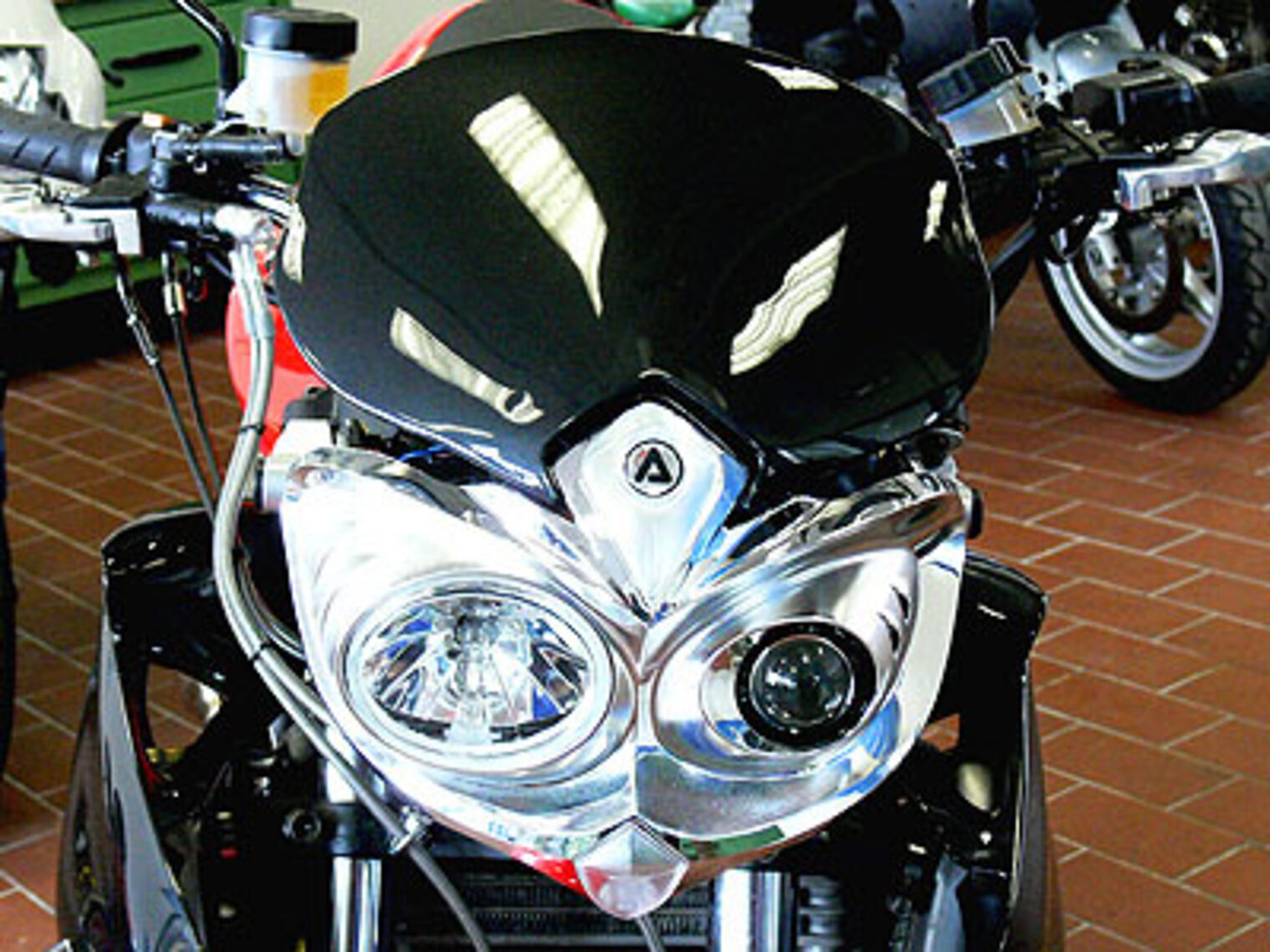 zwei9