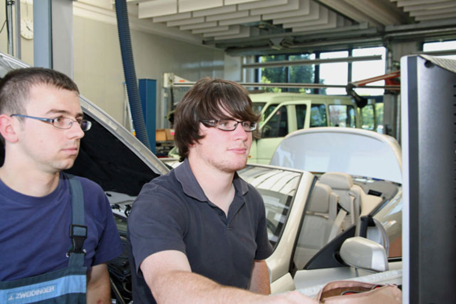 Meisterkurs Kfz-Technik 12 2010 06-Fahrzeugakademie