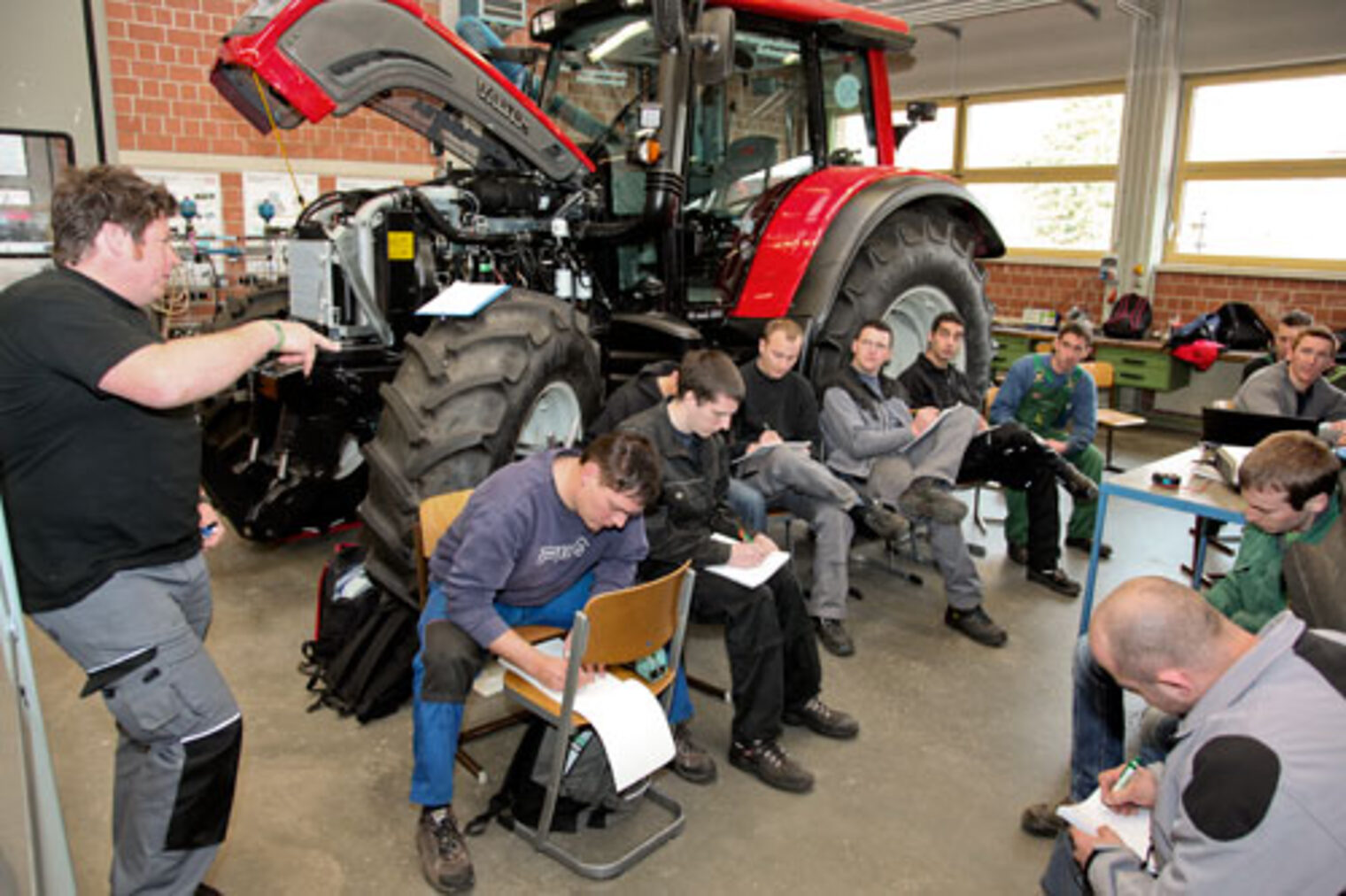 Landmaschinenmechaniker-Meisterkurs-2011-2012-02