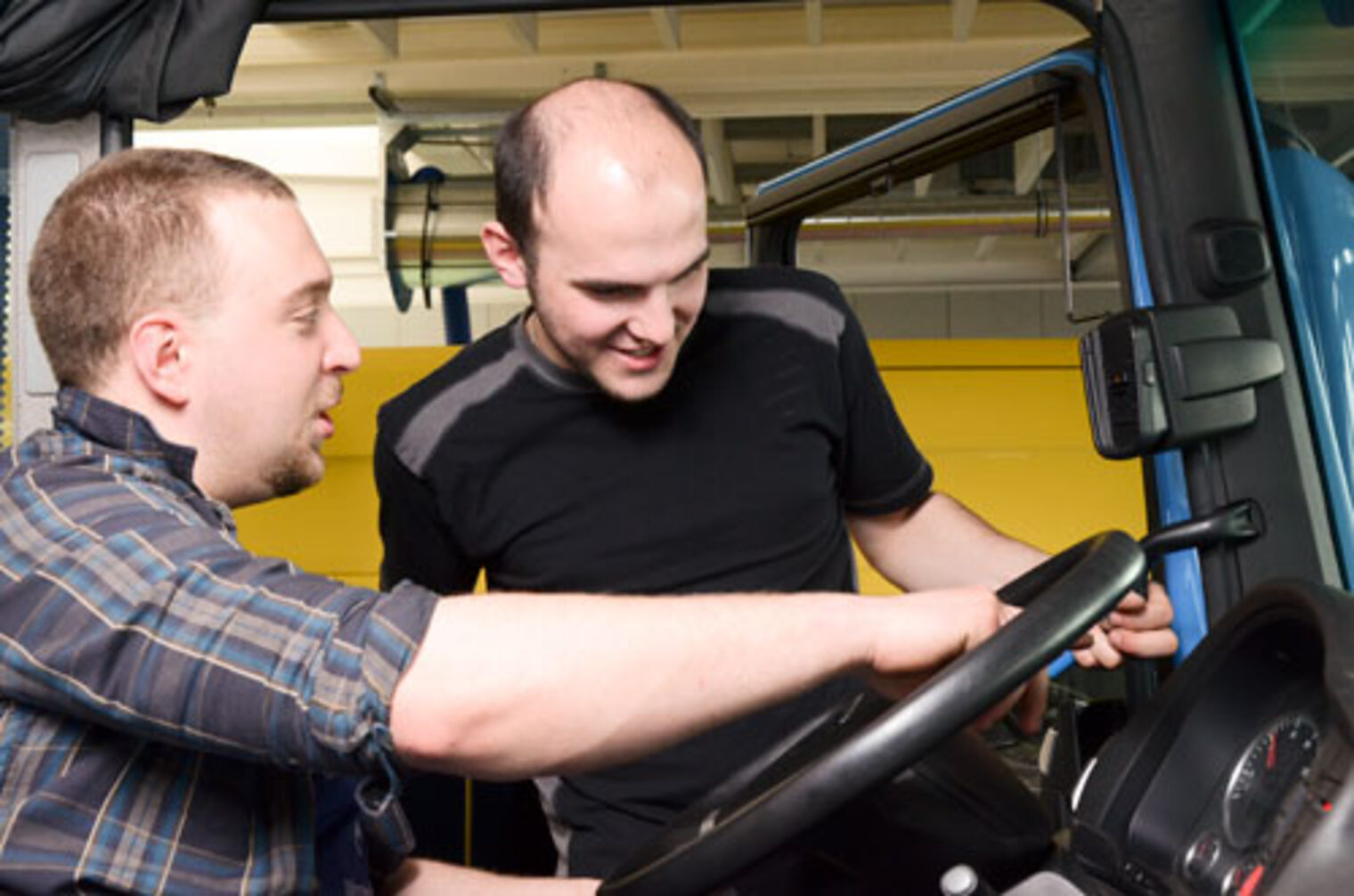 Kfz-Techniker-Meisterkurs, Schwerpunkt NFZ 09-2012 04