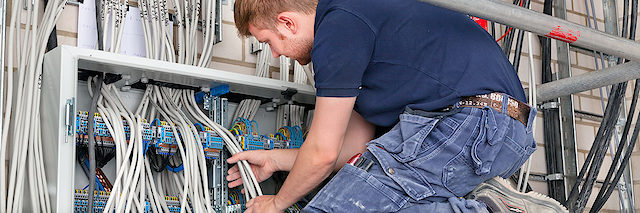 Meisterschule ElektrotechnikHandwerk, Schwerpunkt Energie